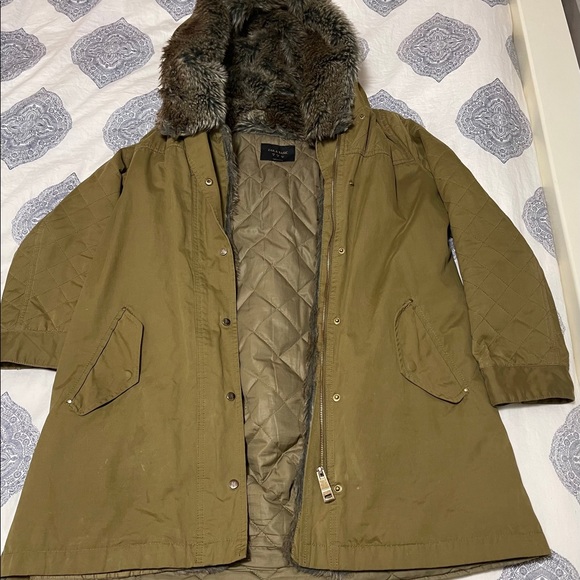 Olive Green coat from Zara - Picture 2 of 4